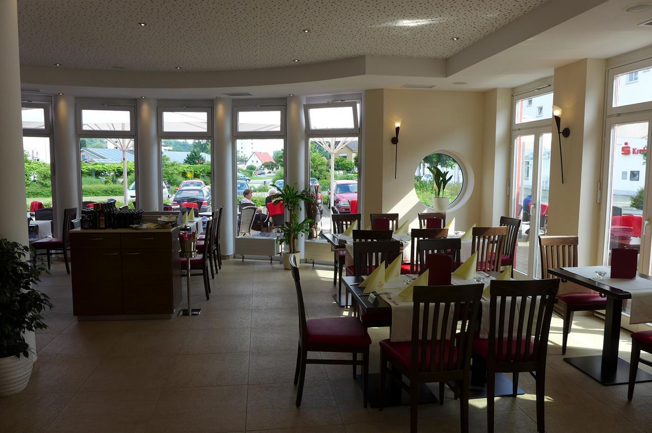 Hotel & Ristorante Passarelli Warthausen Exterior photo